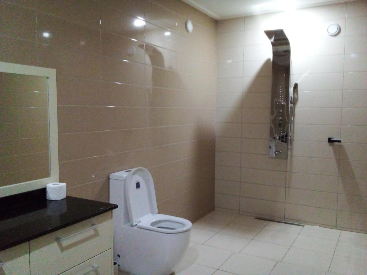 Maya Apartments Paramaribo Bagian luar foto