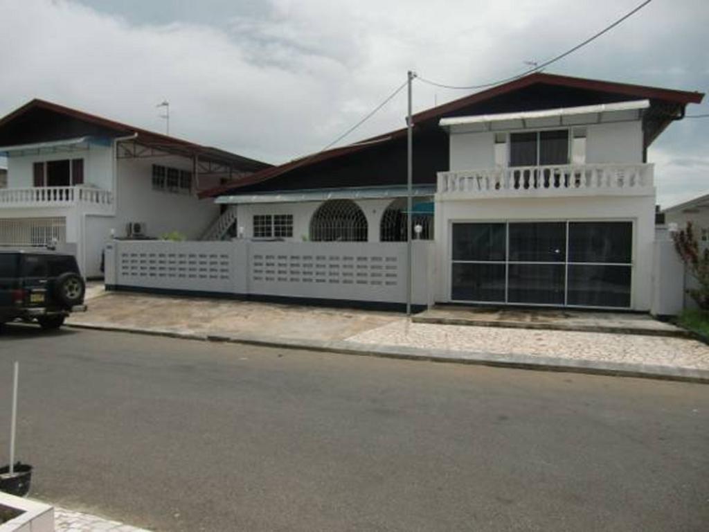 Maya Apartments Paramaribo Bagian luar foto